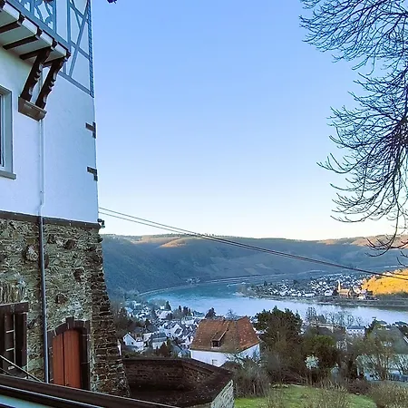Apartment Little Rhineview Chateau - Harry *