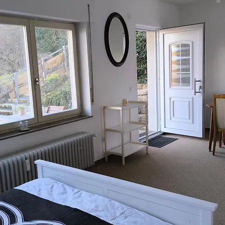 Little Rhineview Chateau - Harry Apartment